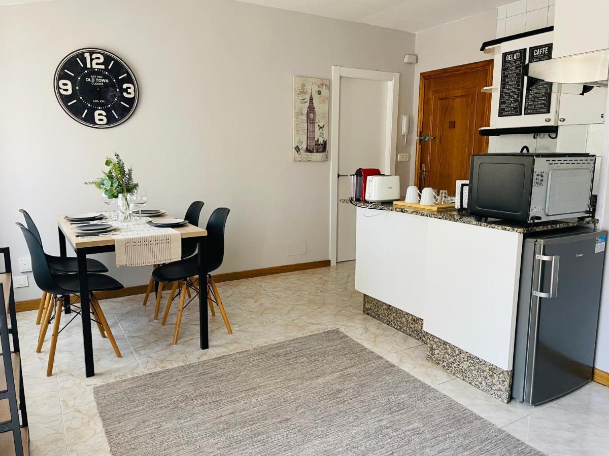 El Apartamento De La Colegiata Apartment วิโก ภายนอก รูปภาพ
